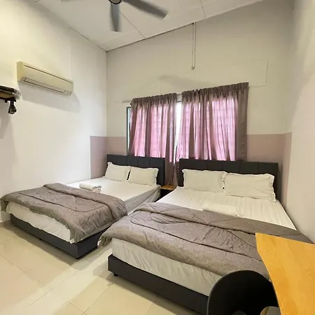 Muslim Homestay Teluk Intan Exterior photo