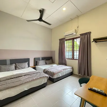 Muslim Homestay Teluk Intan Exterior photo